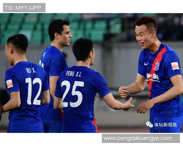 帕斯波利斯与蔚山现代激战在即谁将赢得亚冠荣耀之战